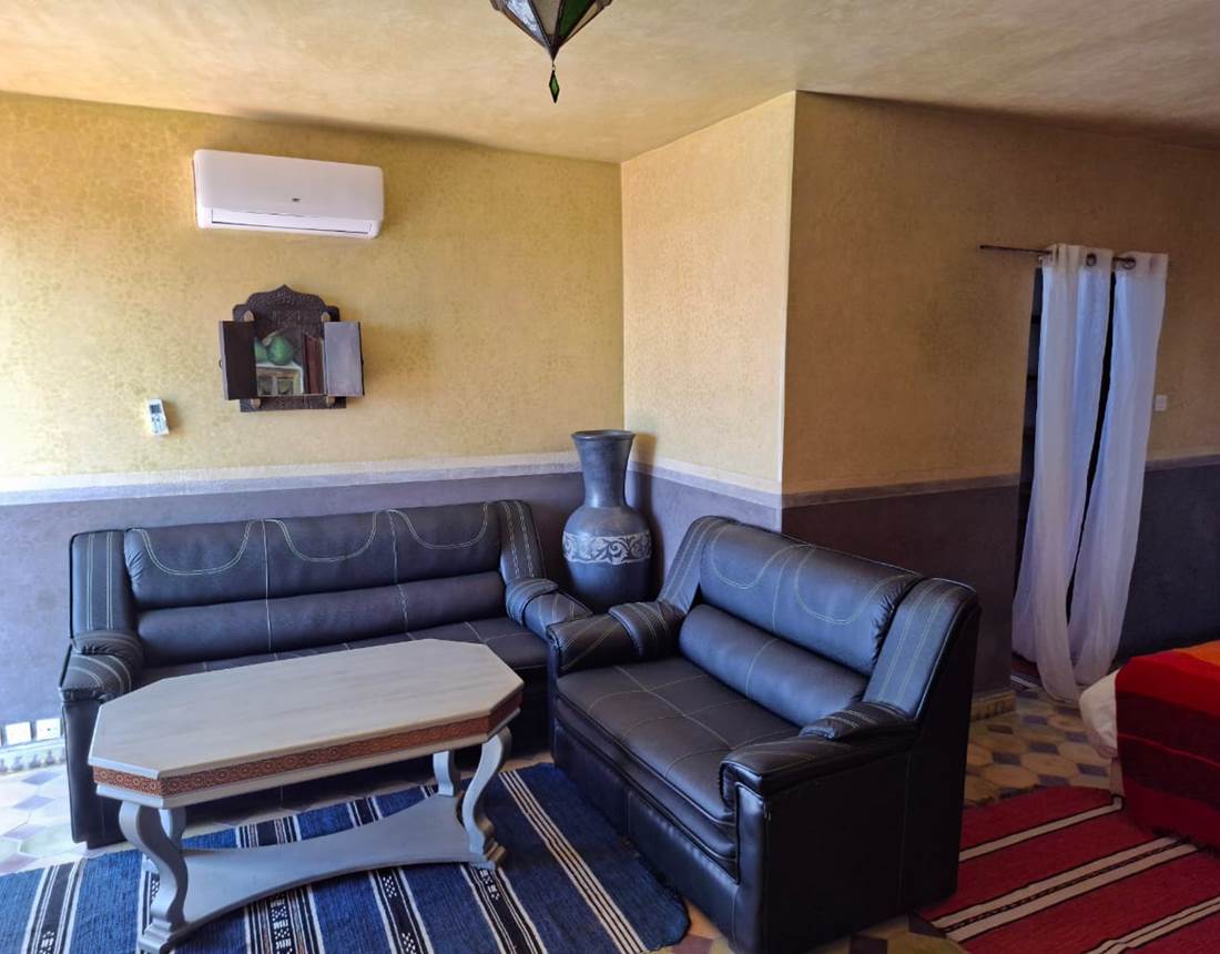 WhatsApp Image 2025-10-23 at 08.32.45