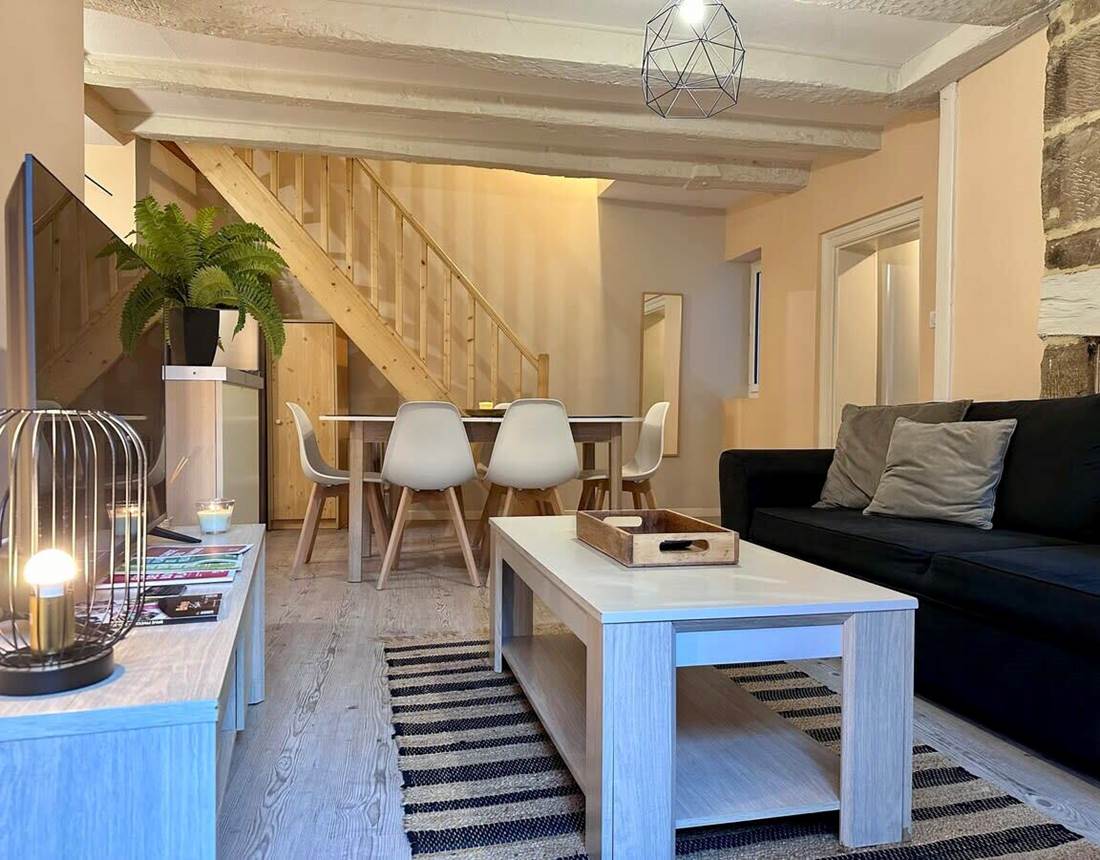 e41b5701-0329-4c06-b78d-a78717bfe801