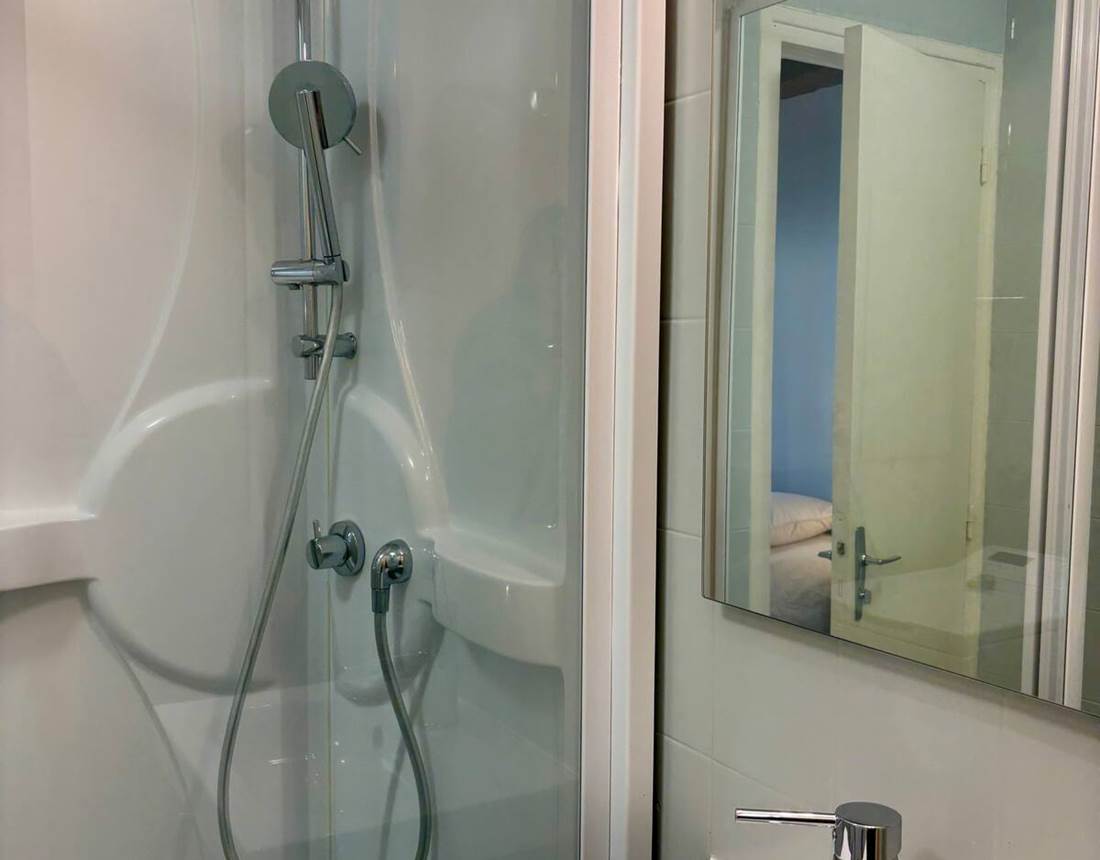 42d98230-4791-4fb1-a97b-b9839e759f4d