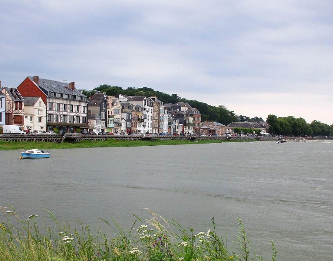 Saint Valéry sur Somme Gites La Baie des Remparts en Baie de Somme France