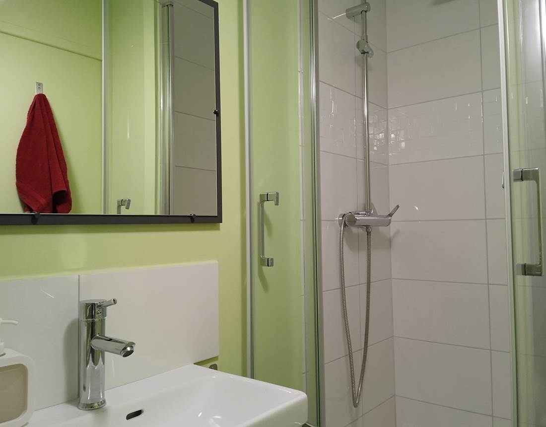 salle d'eau chambre 9 (3)