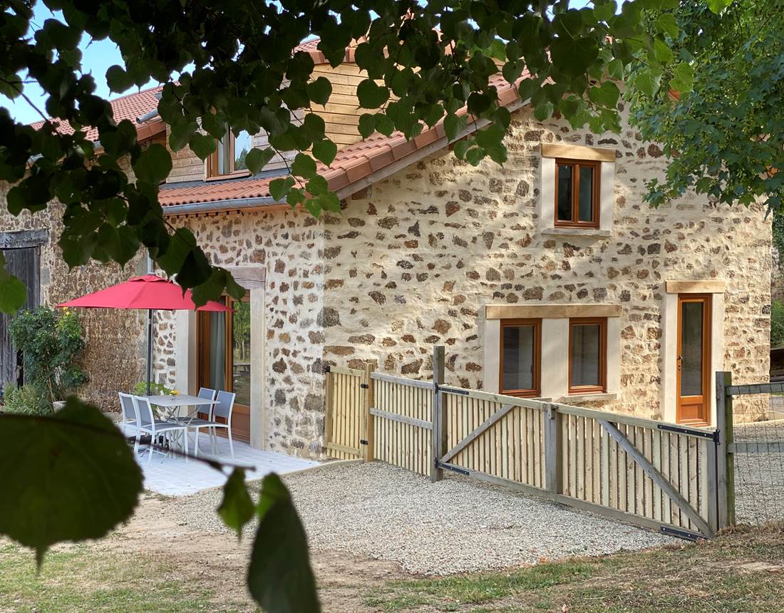 Gîte de la chevêche et sa terrasse