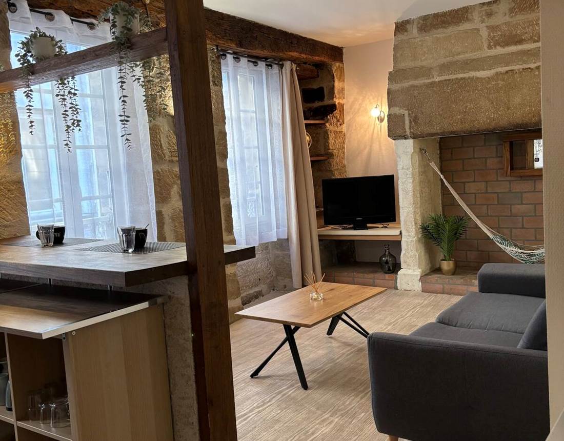 c71ec9fa-cab6-468f-b1c6-9b98b38b2aee