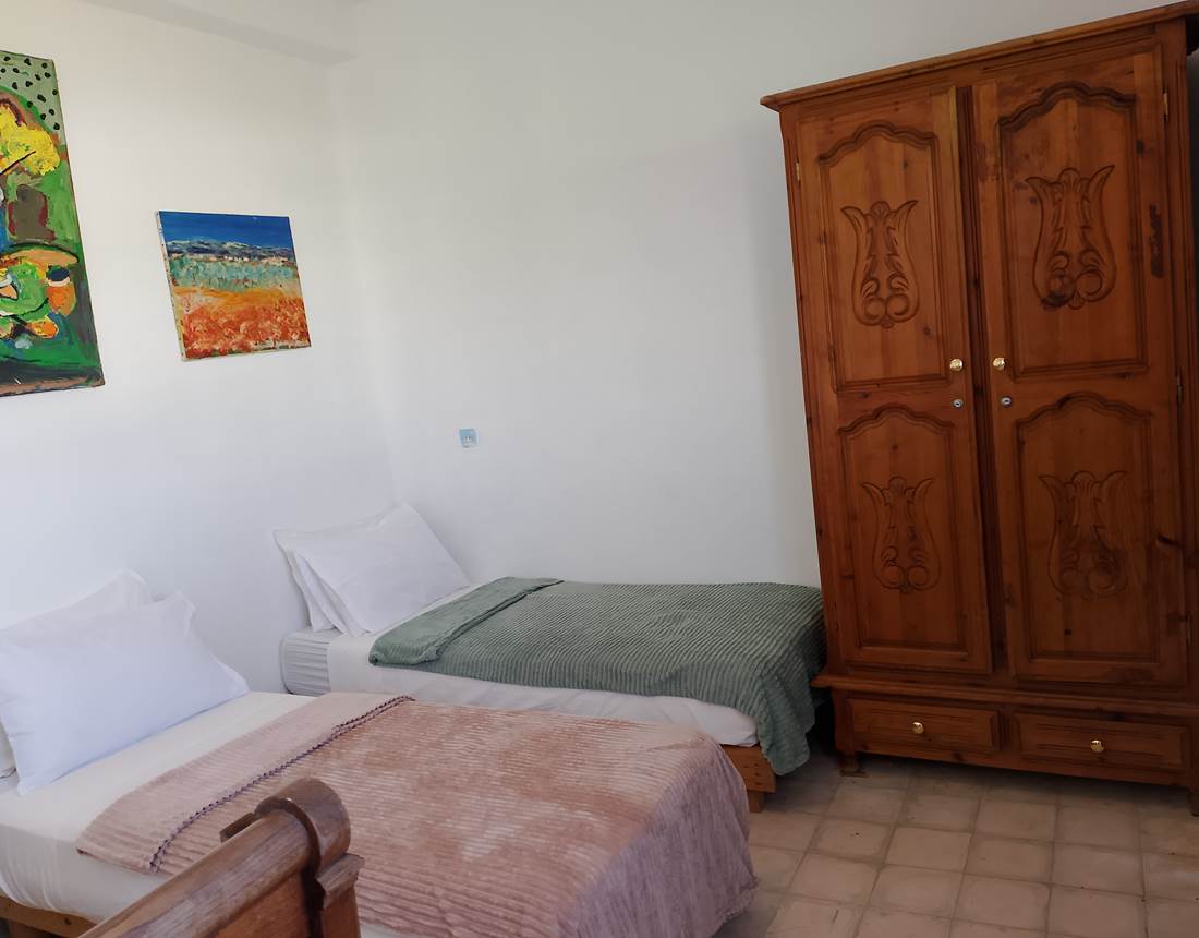 Chambres 1 & 2 Salle de Bain Partagé (3)