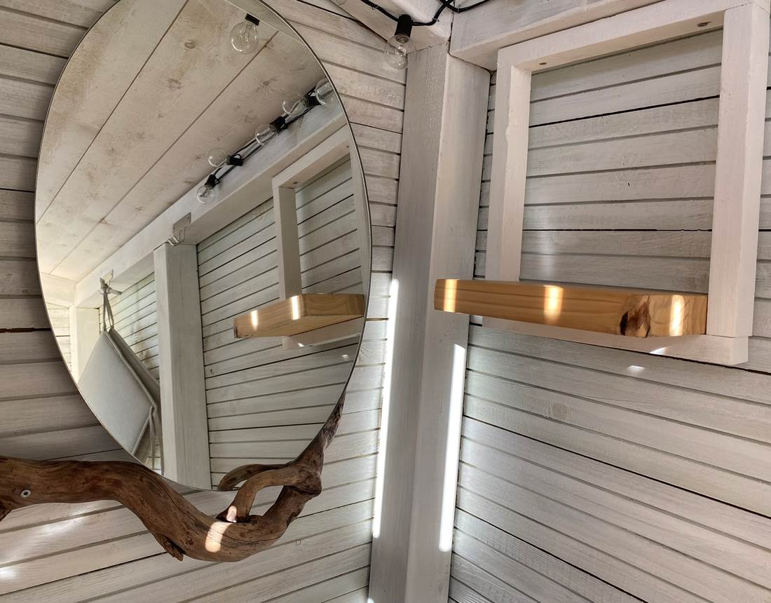 Les terres de la chouette, branche de bois pour décorer le miroir