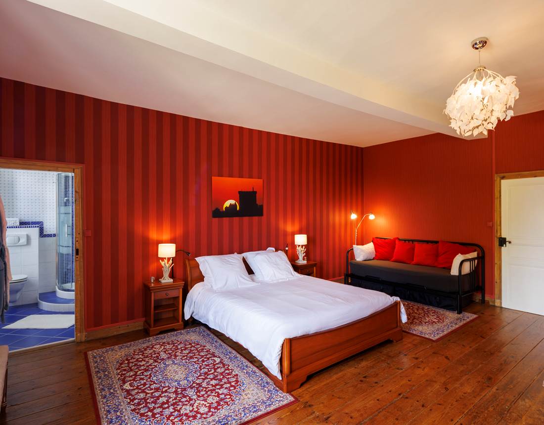 La spacieuse chambre rubis