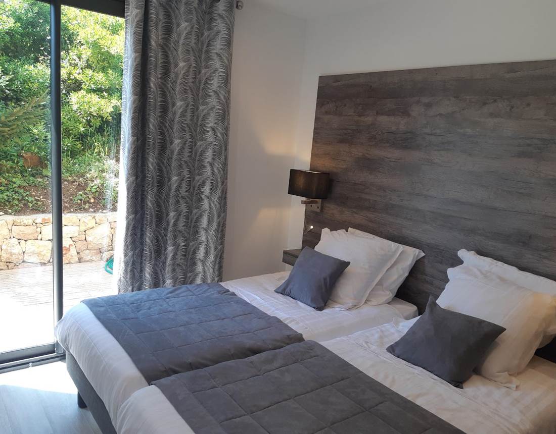 Chambre 2 lits simples