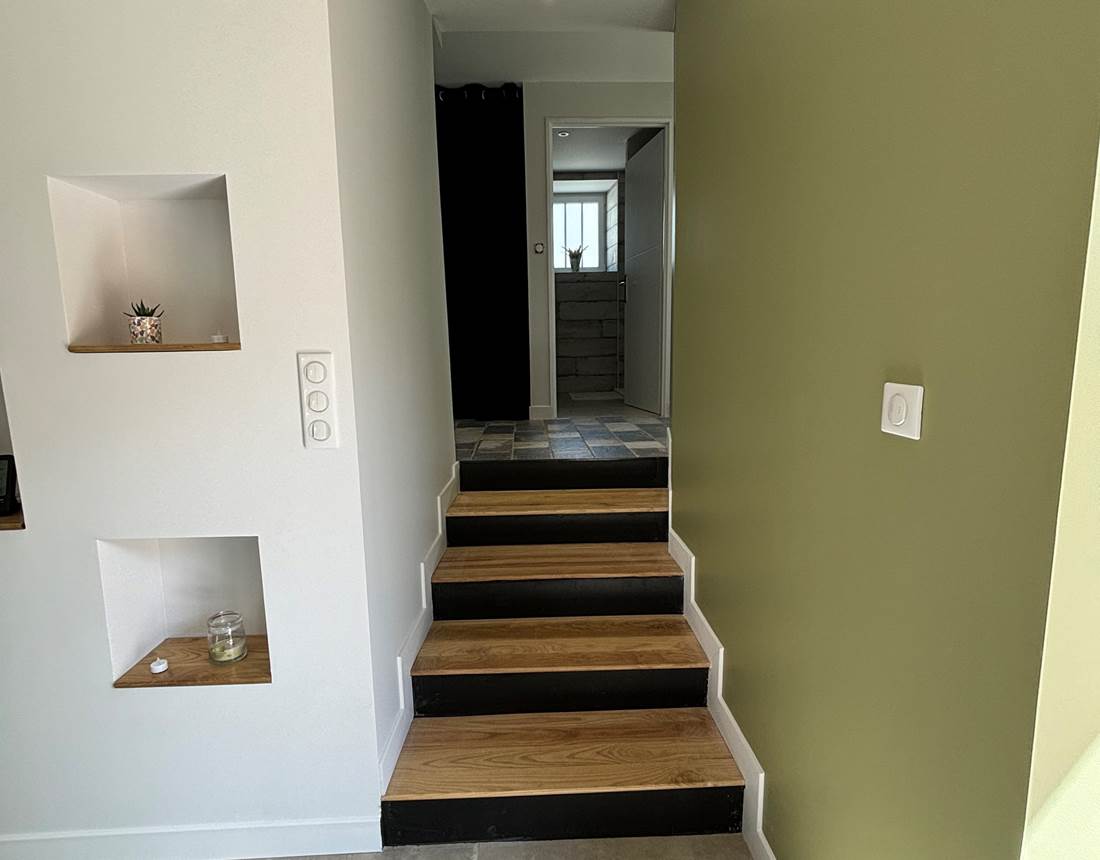 Entresol chaleureux clos des hirondelles limousin