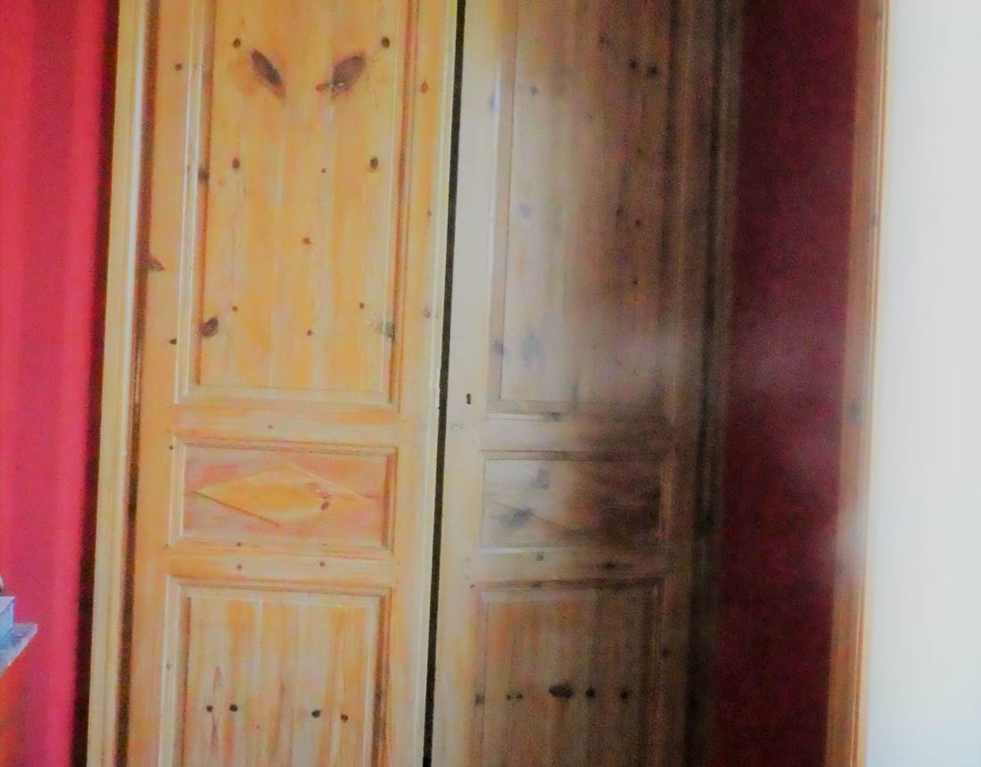 La garde robe aux boiseries restaurées