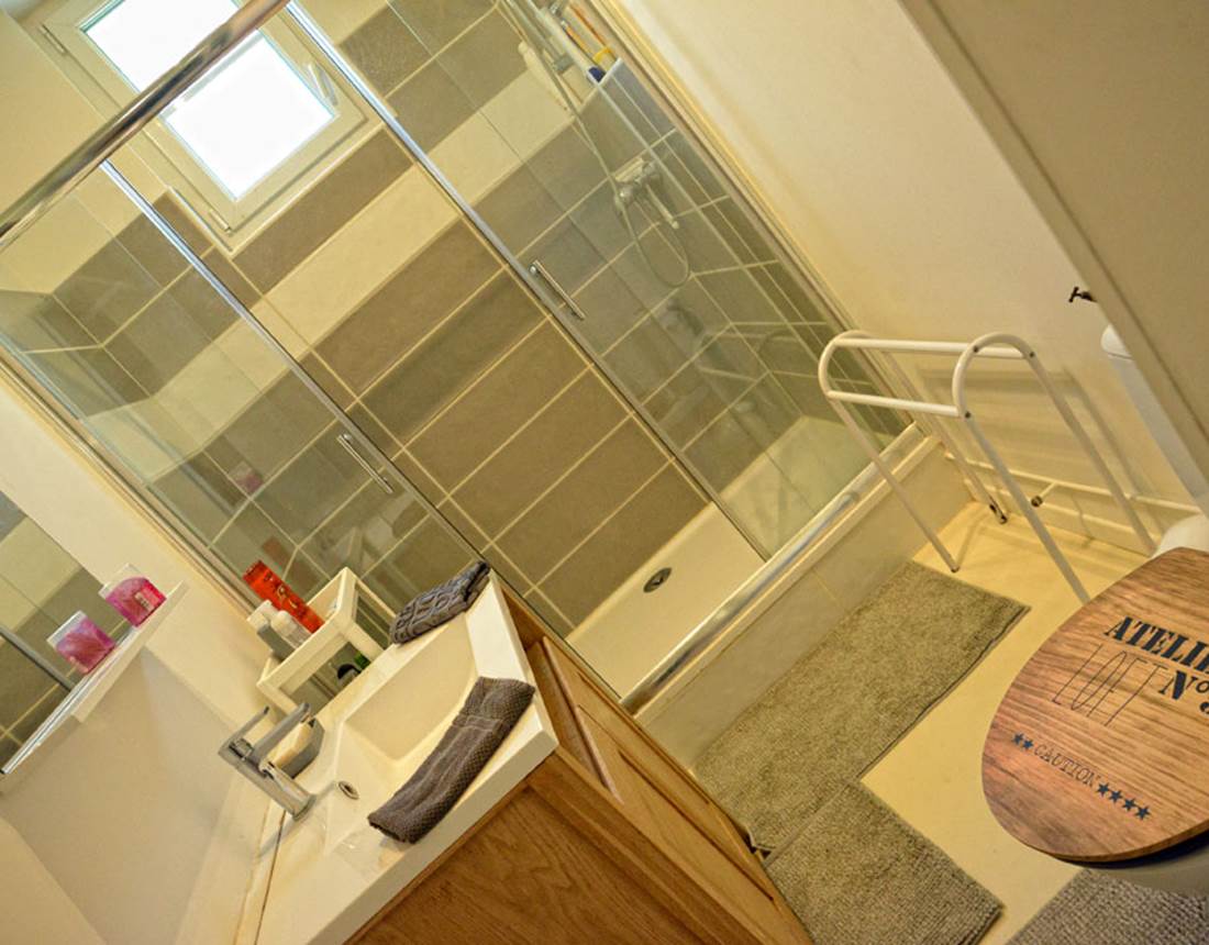 Salle de Bain les Camélias