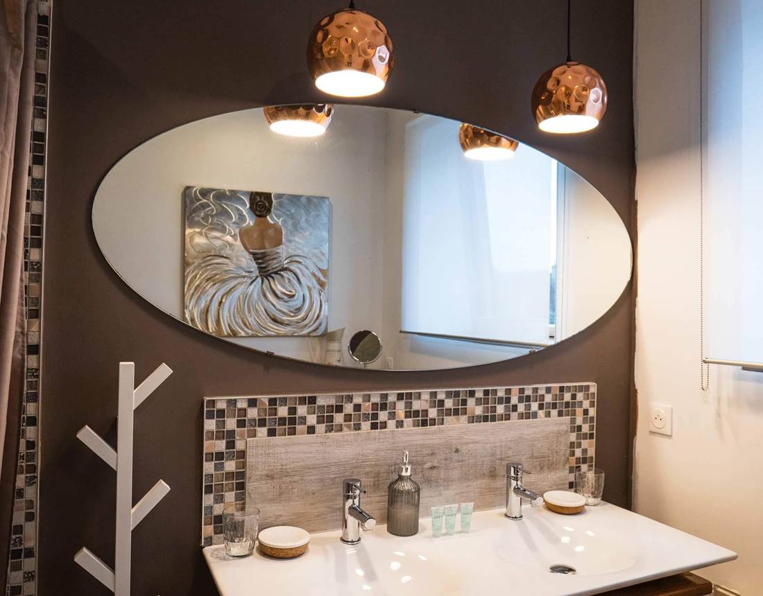 451A676D-0A8F-4C5C-90CC-72C02F3E7AD3