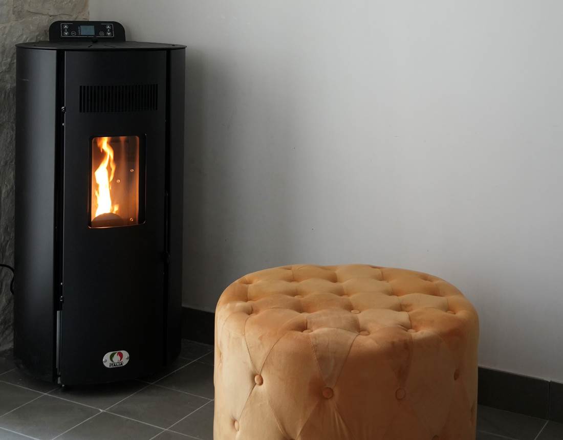 C0B4259E-9D09-4EE0-92AD-9AA1228500C4_1_201_a