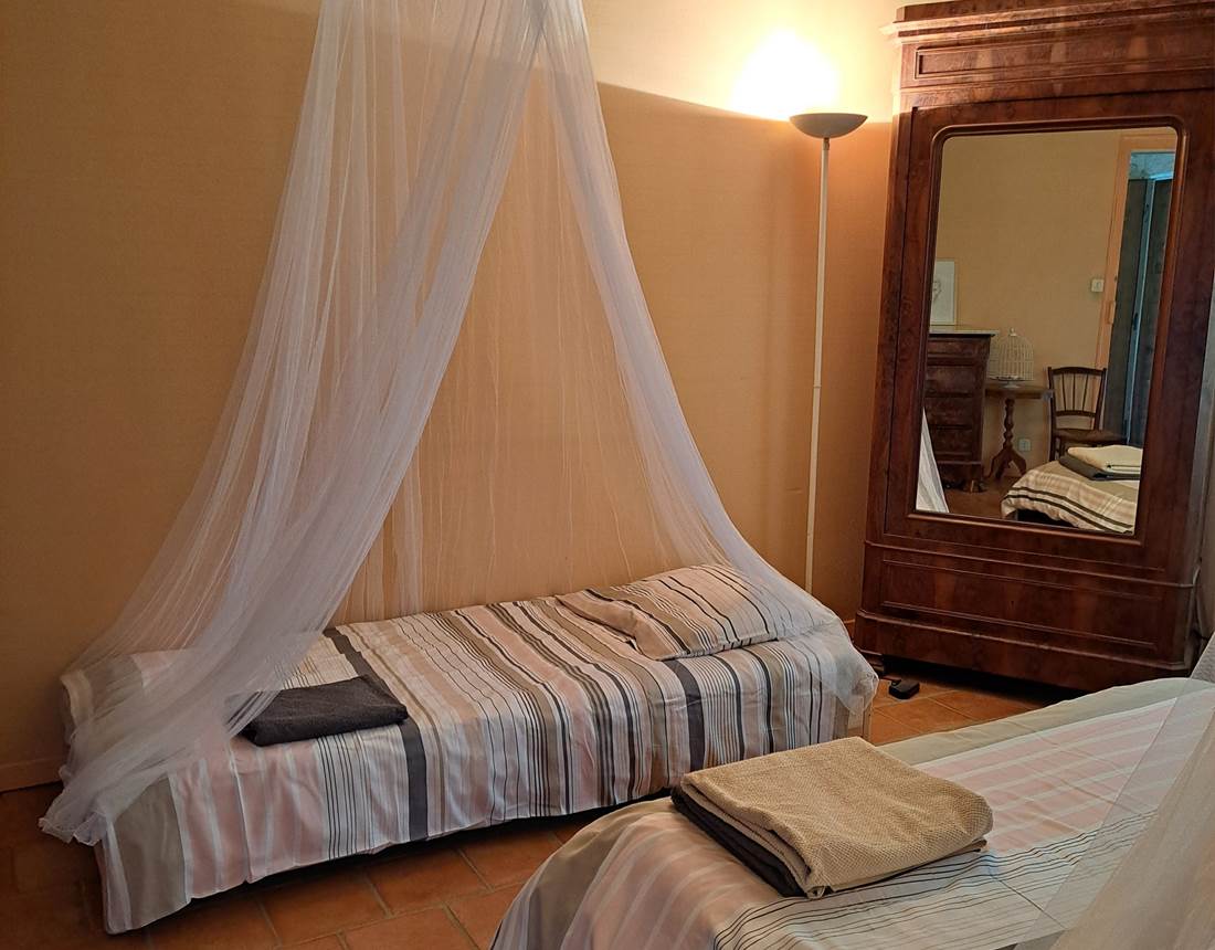 Domaine INYAQAB Gîte chambre enfants