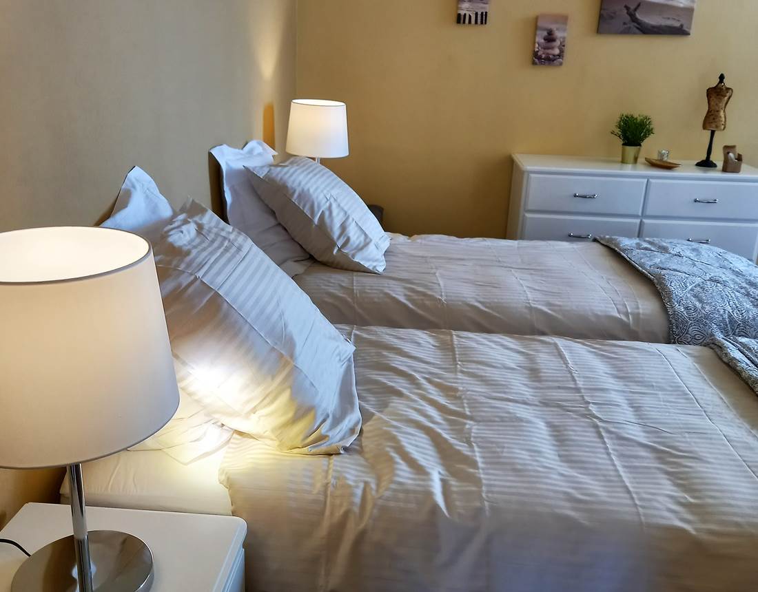 Lits jumeaux 90 x 200cm