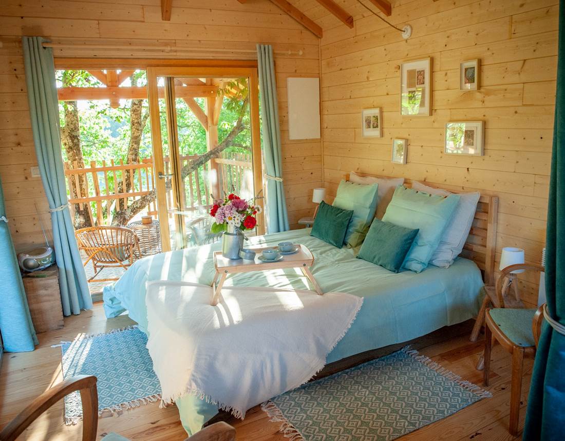 4 Petite Cabane fleurs