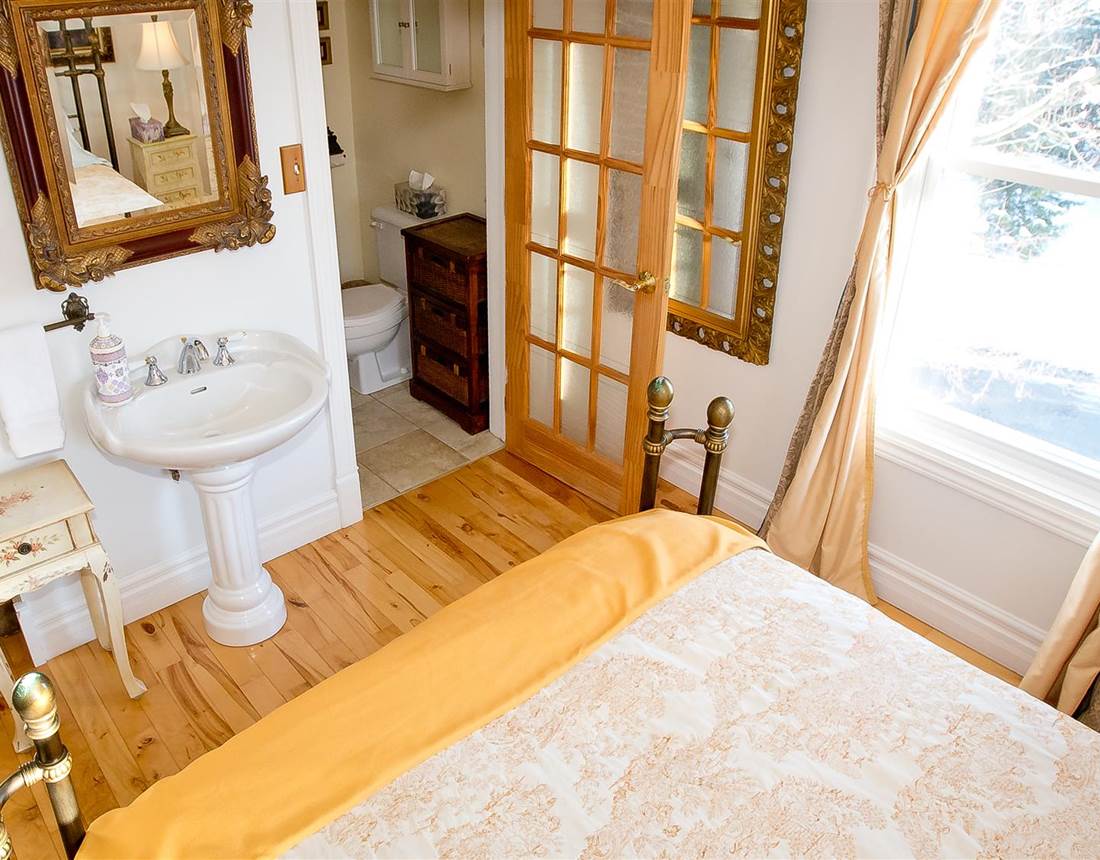 Chambre 04 IMG_9821 (Custom)