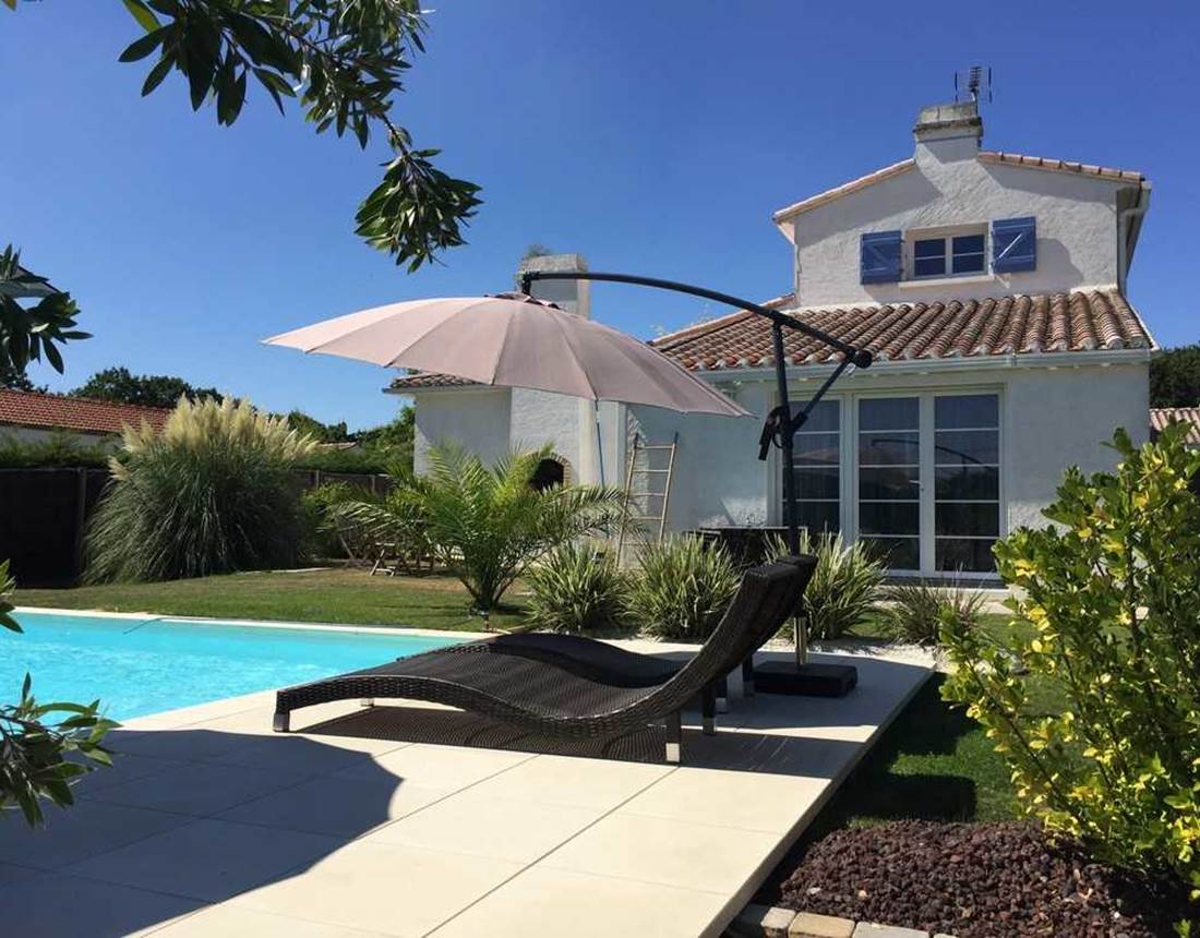 Terrasse privative chambre Les Sablons