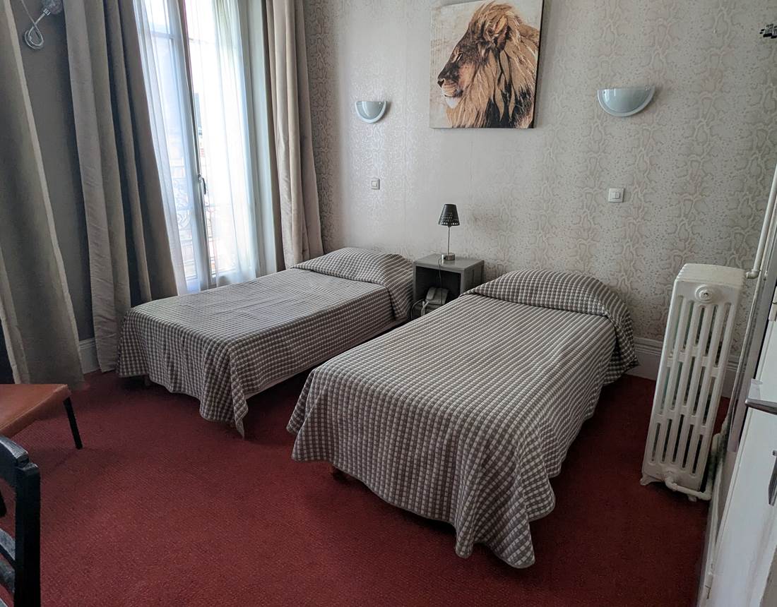Chambre double hotel jean bart Paris 6