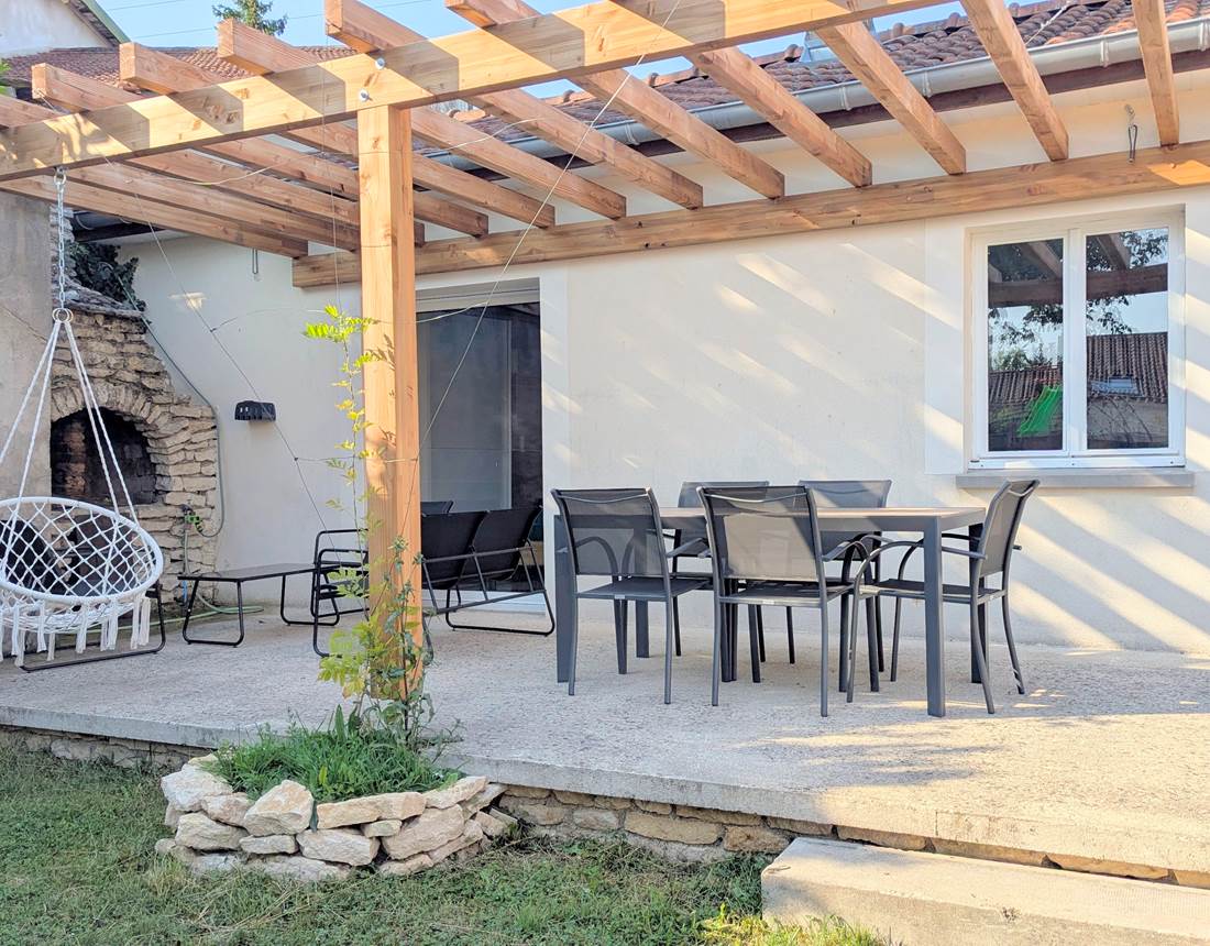 profitez-de-la-pergola-de-votre-gite