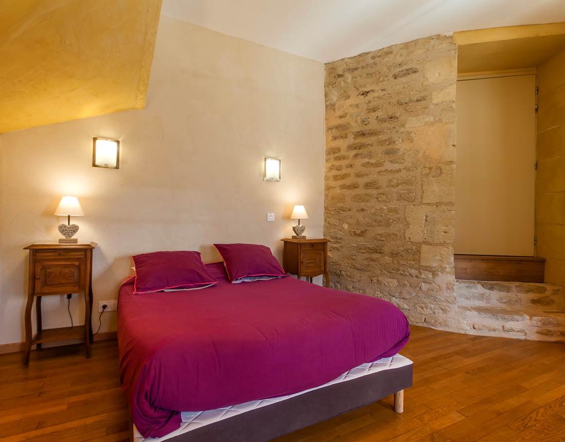 Chambre 3 tour de guet chateau de Charbogne