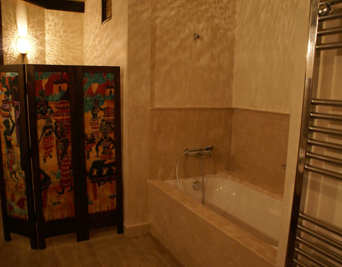 salle-bain-de-suite-tente-berbère-africa-marrakech