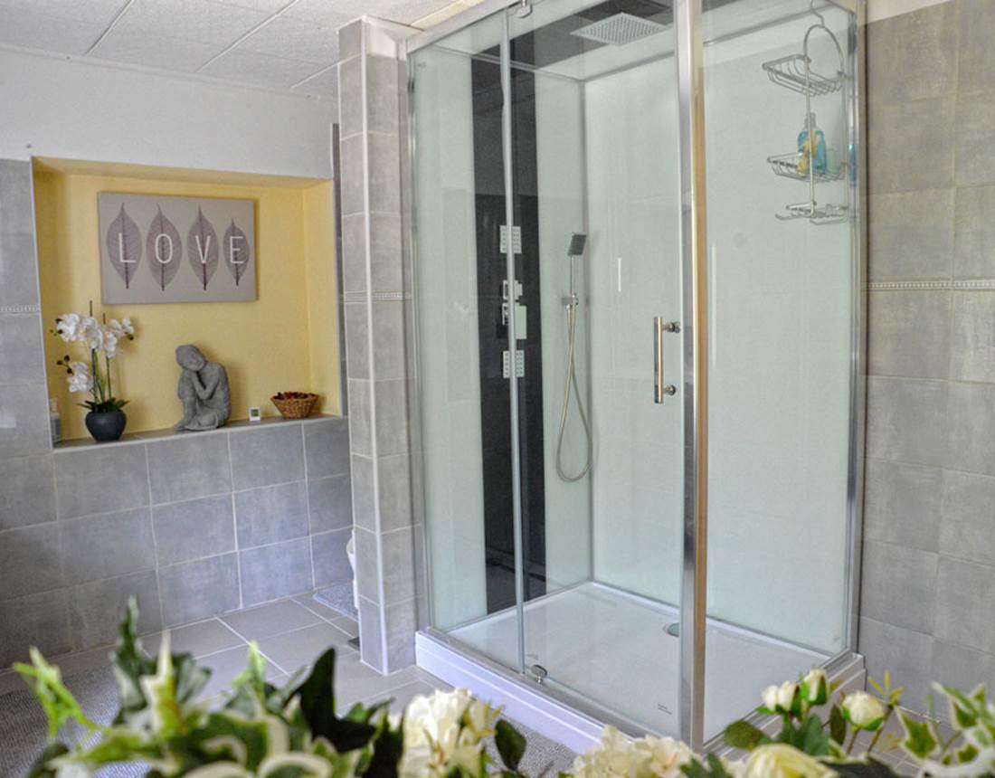 Salle de Bain les Oliviers