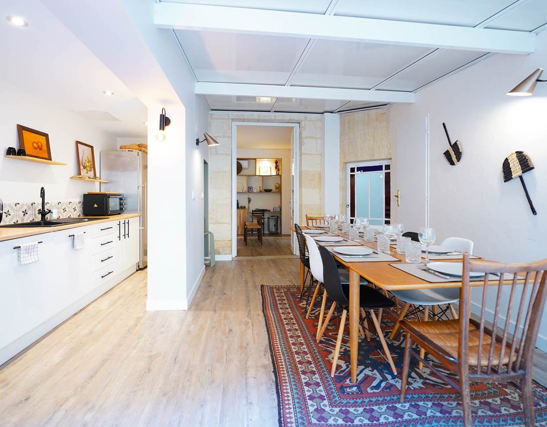 La cuisine et la salle à manger