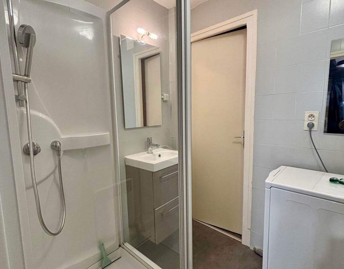 c885776b-974c-469c-8701-abc2b943c102