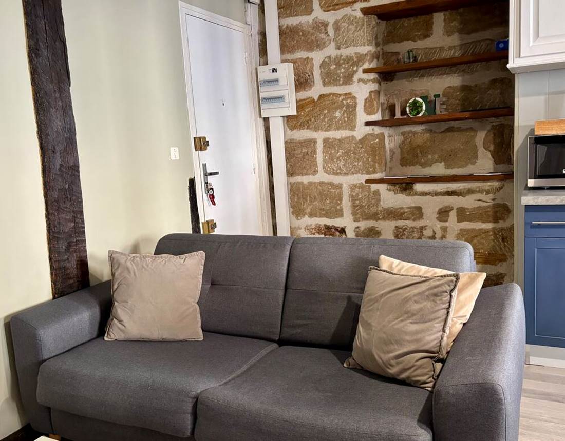 8852b4aa-a551-45c6-a9b8-8690da926943