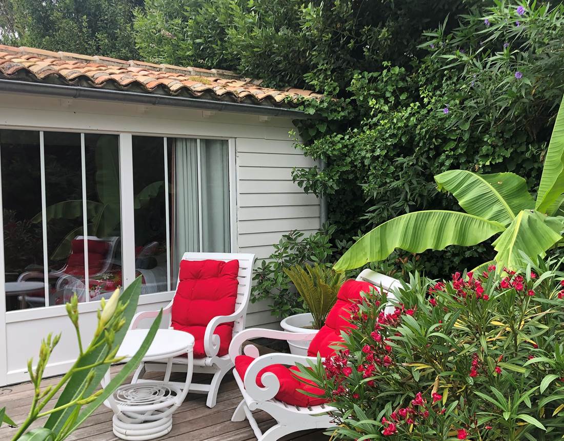 TERRASSE CHAMBRE ROUGE