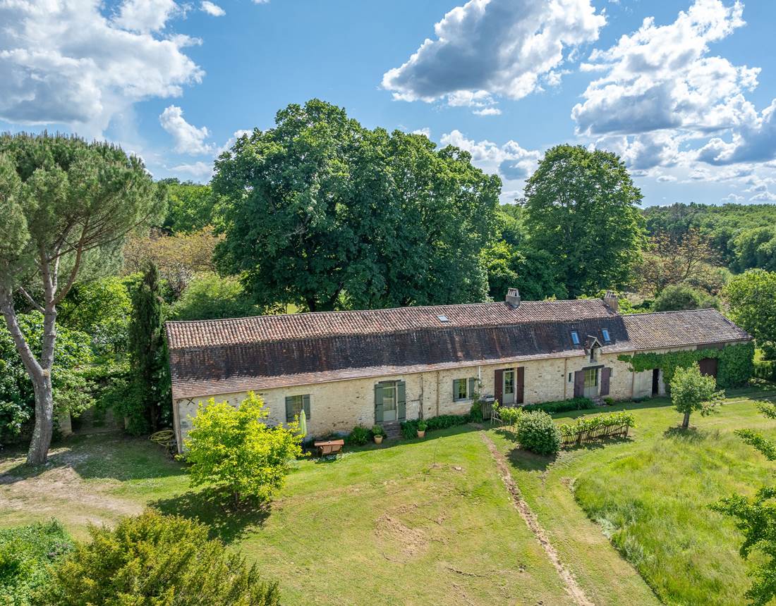 Vue aérienne Gîte INYAQAB crédit photo logadrone