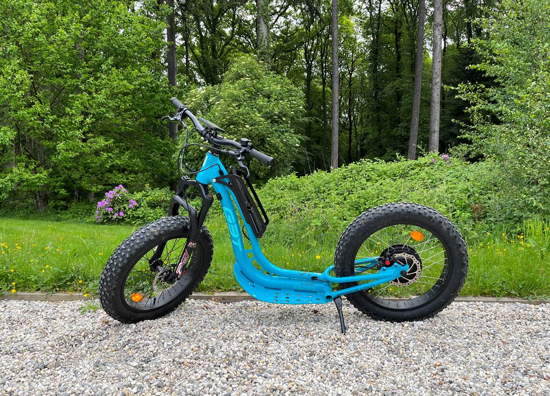 Trottinette électrique tout terrain mono moteur