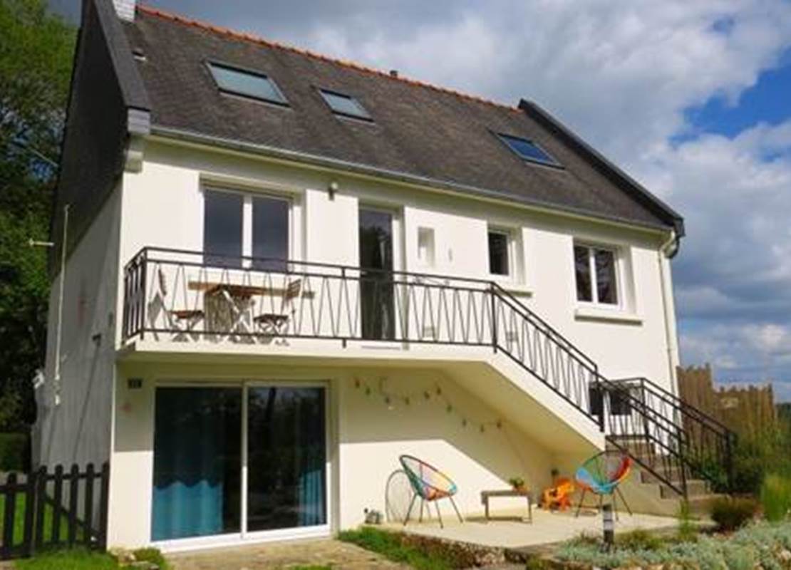 Maison de vacances pet friendly à Caurel – randonnées au départ de la location