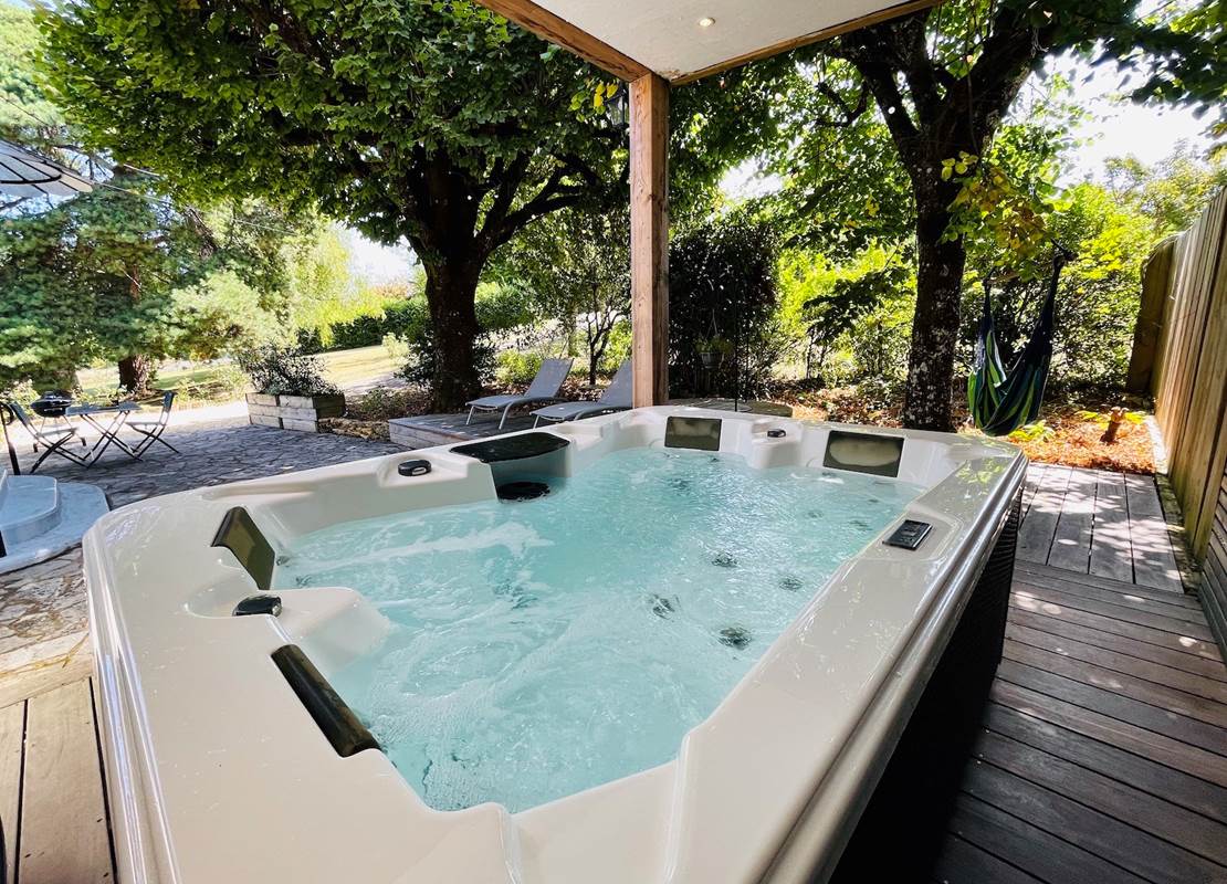 Tournesol&Anémone-spa-privatif-sarlat-dordogne