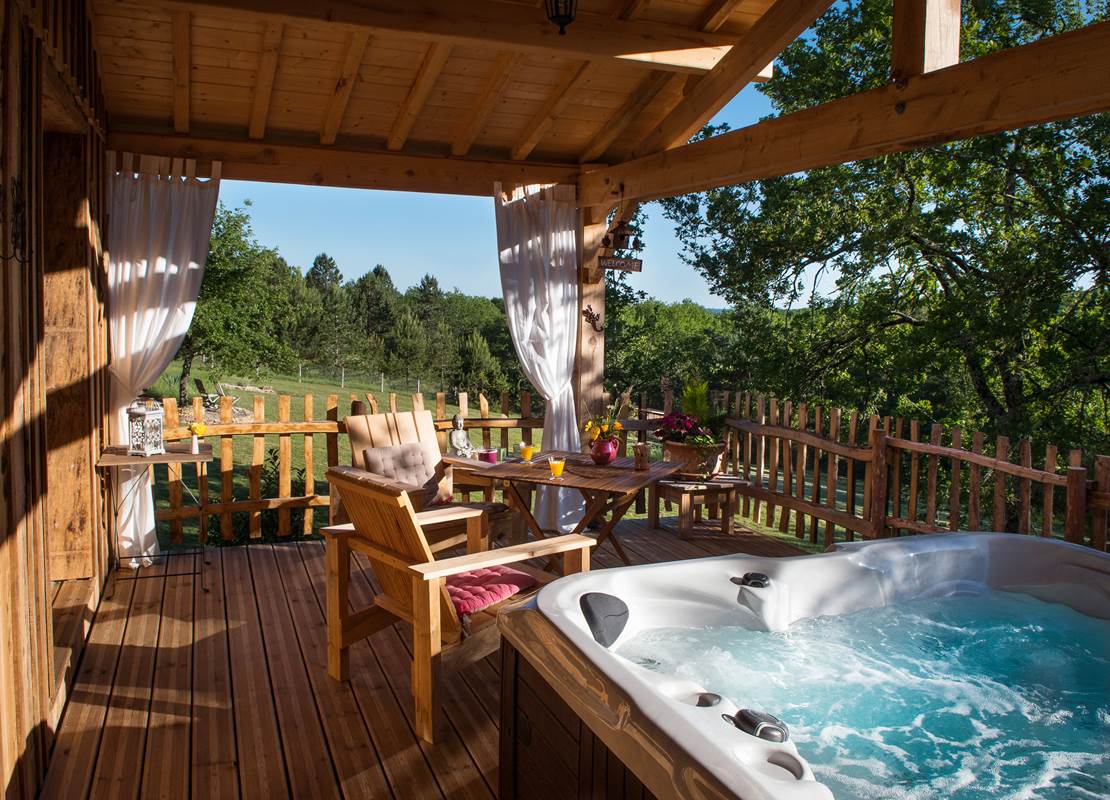 Terrasse 2022 & Spa privatif - Cabane EPICEA