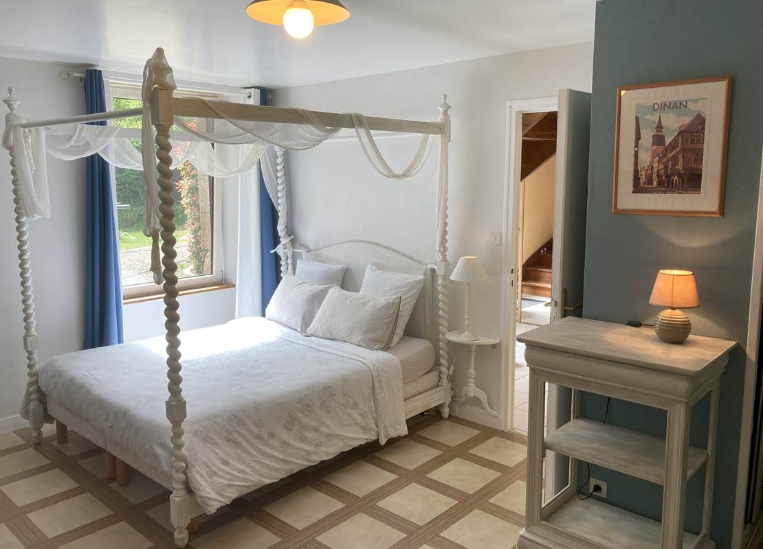 La Guyonnais chambre Cassis lit double