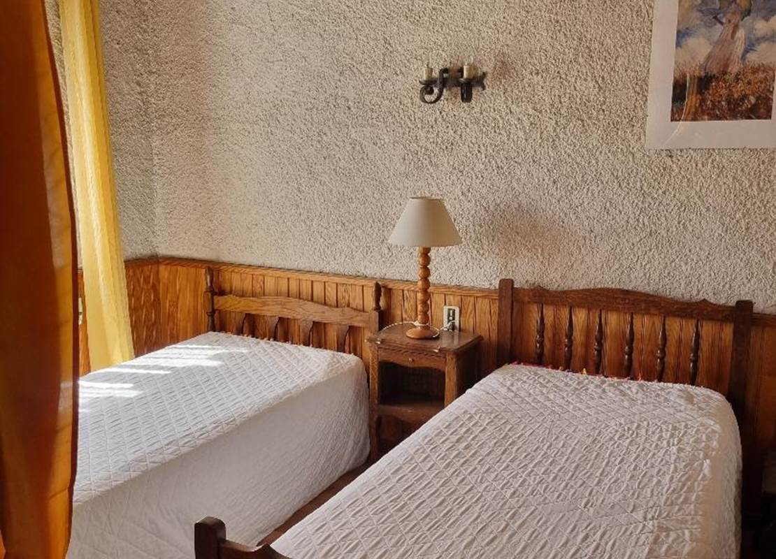 thumbnail (1) chambre studio 08 23