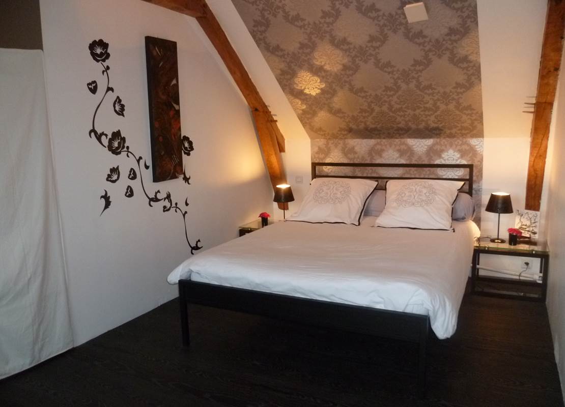 lit double chambre baroque 25m2