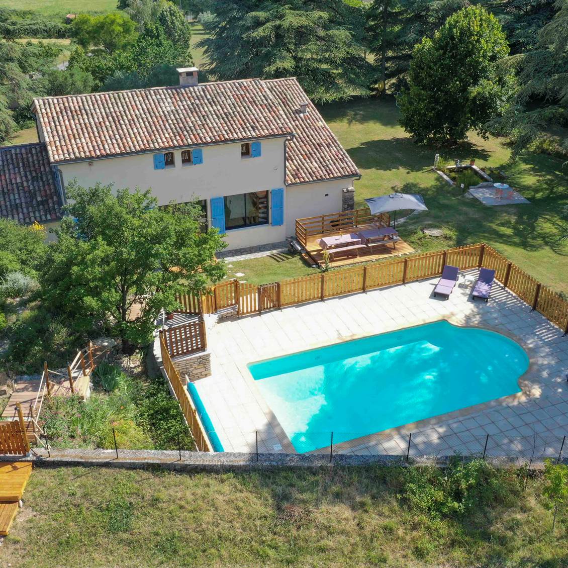 Gite avec piscine privée dans les Alpes de Haute Provence