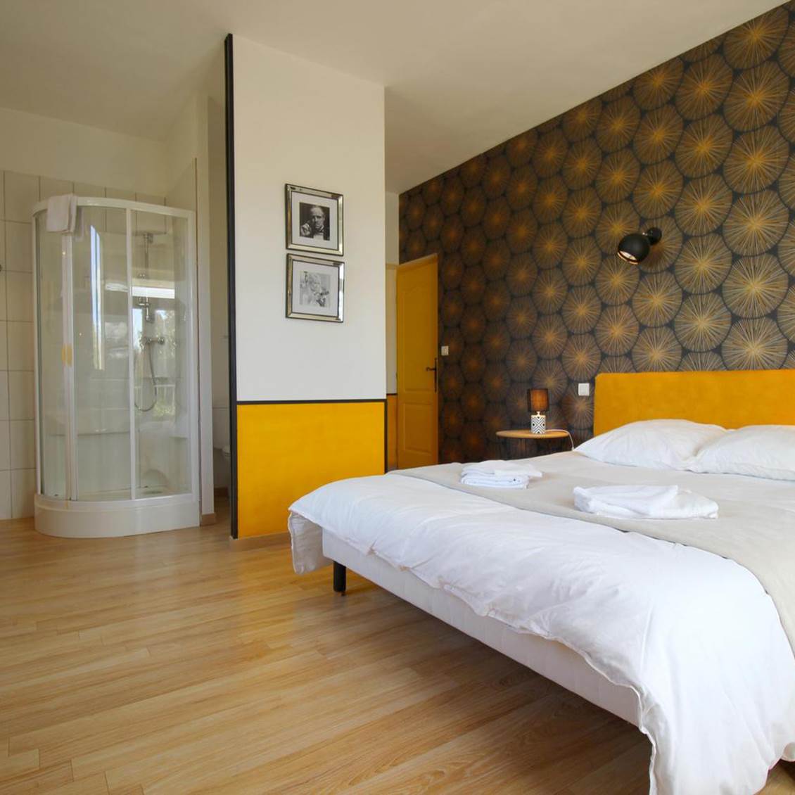 Chambre 18 m2 avec terrasse avec vue sur le parc