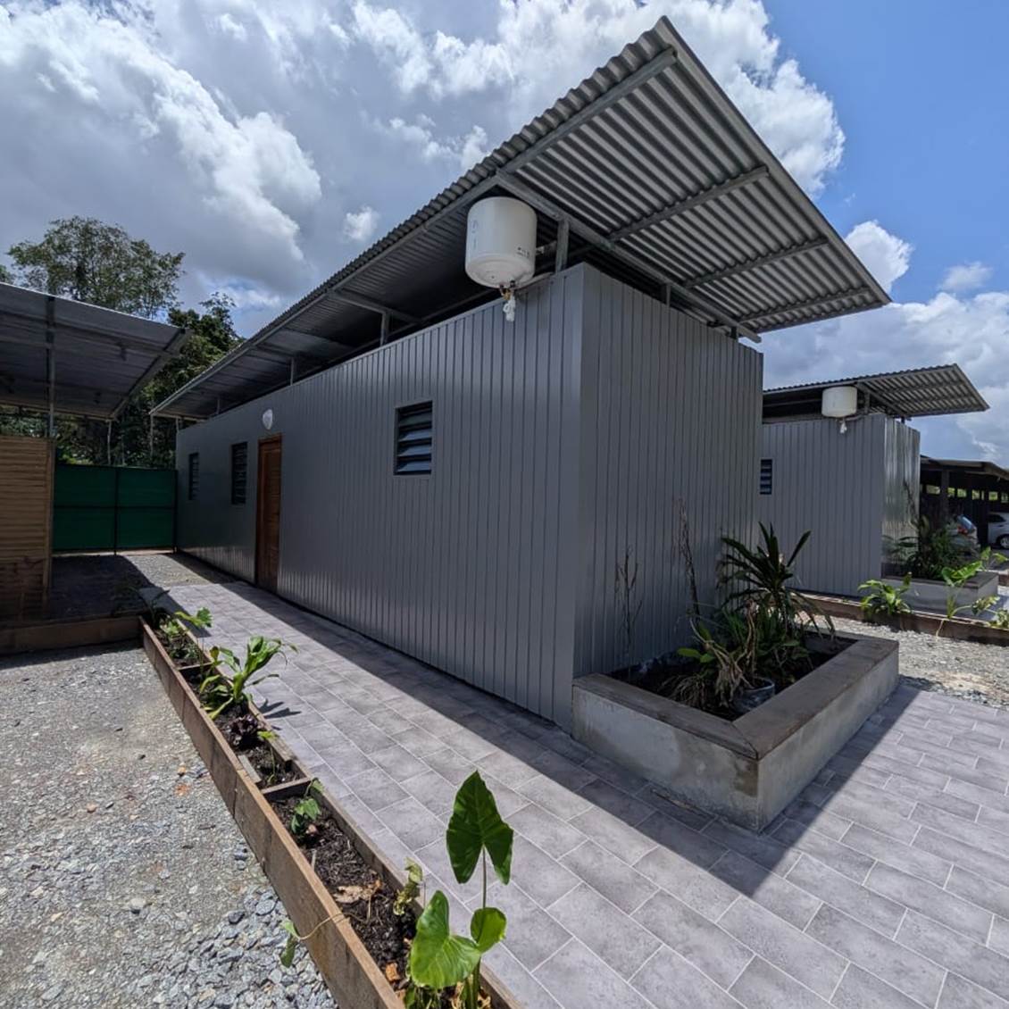 ca06a371-2cd2-4842-8fbd-1af7a5fe8d12