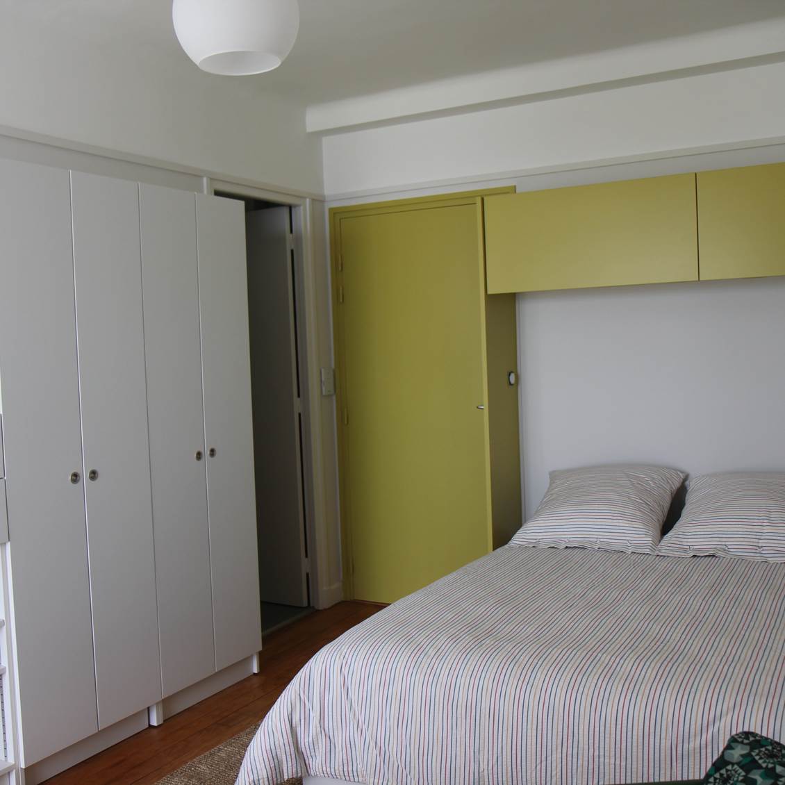 Pièce à vivre avec coin nuit