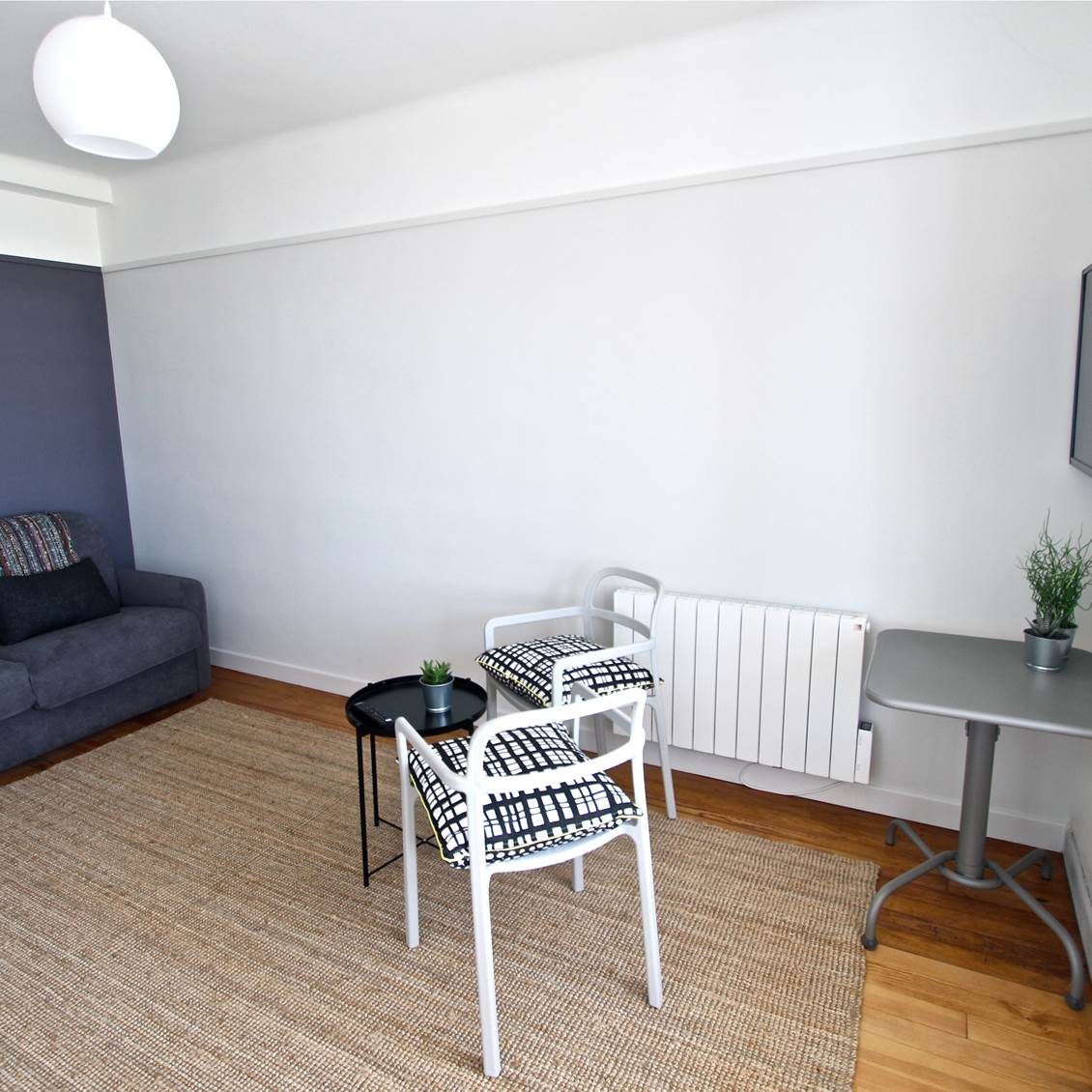 Pièce à vivre ouverte sur le balcon