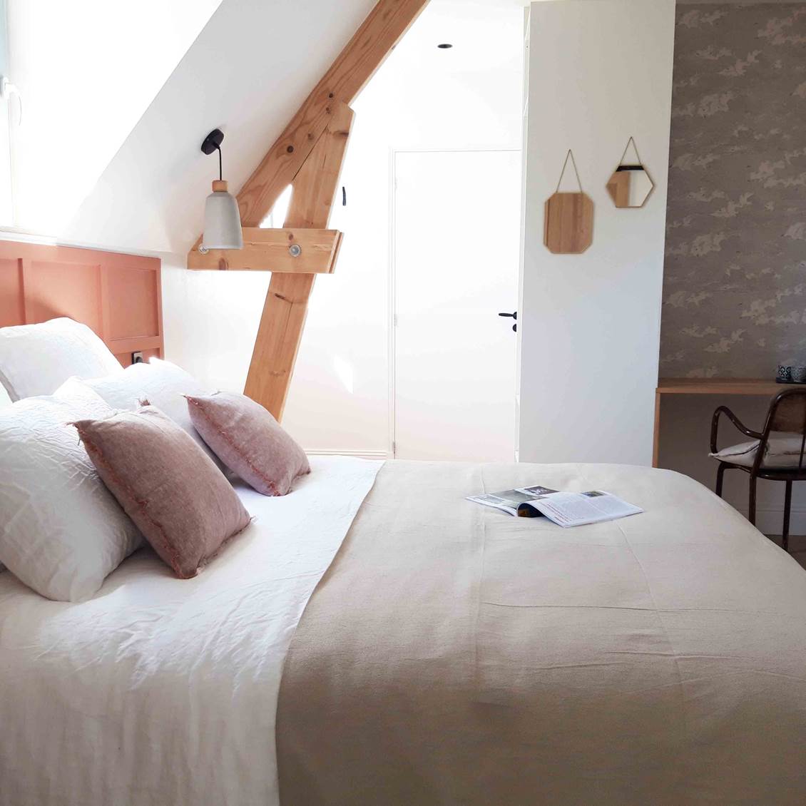 Chambre-Tilleul-Maison-Chemin-chambres-d-hotes-Amboise-Touraine-Centre-Val-de-Loire