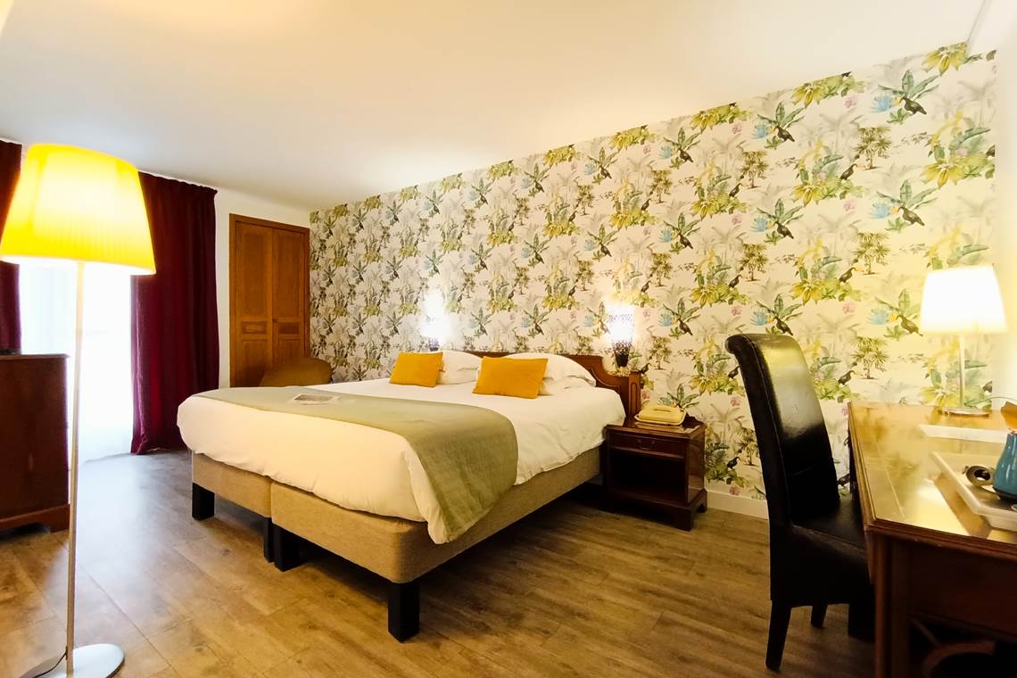 Chambre double avec petit balcon