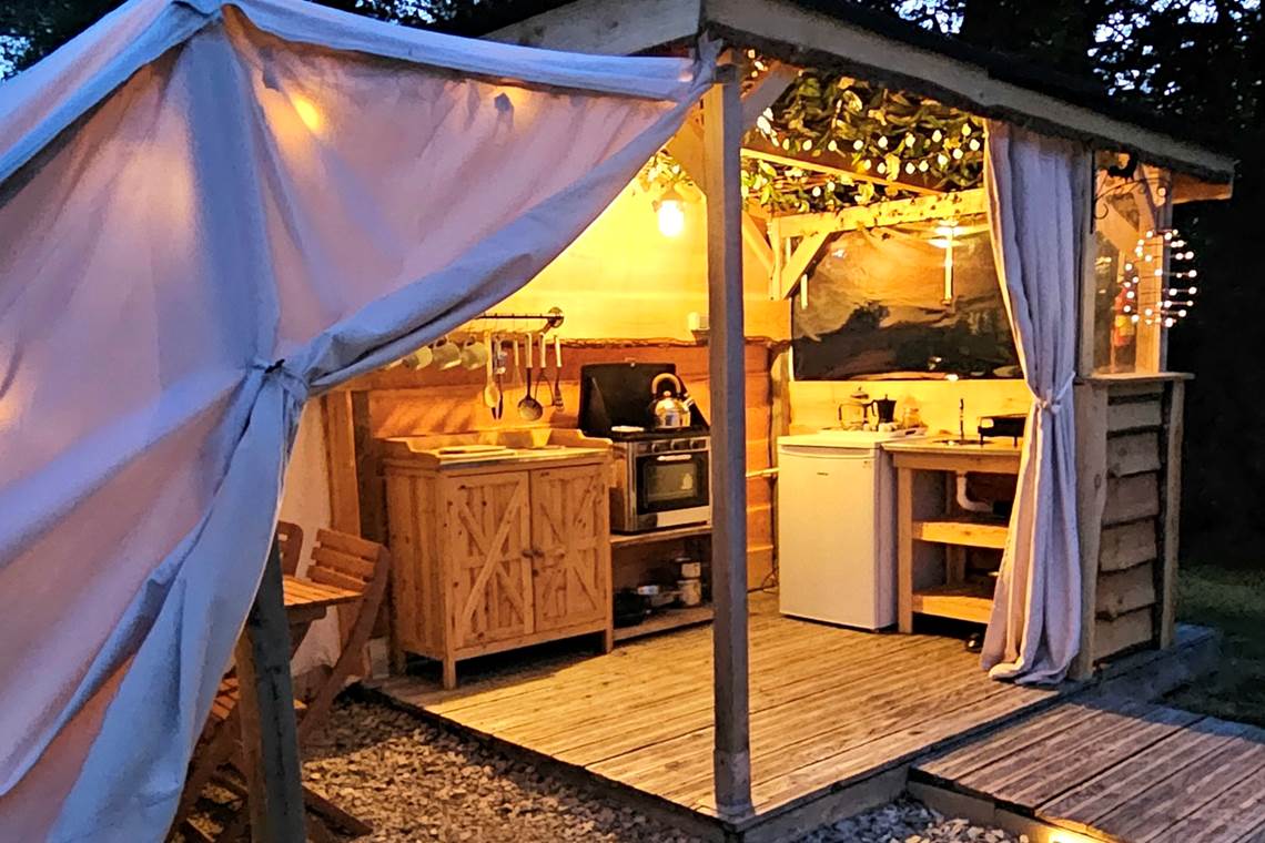 Le Ranch - Lotus belle tipi night