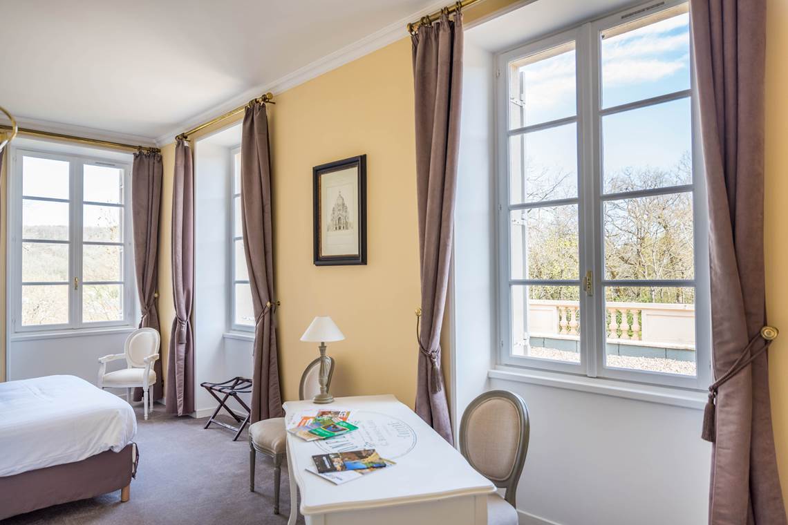 Chambre triple Jaune Château