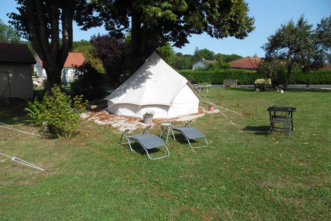 extérieurs yourte du capitaine