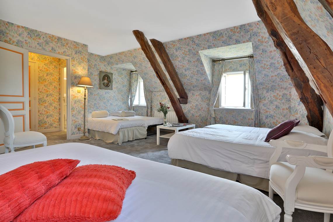 Chambre familiale 15 château 2 à 6 couchages
