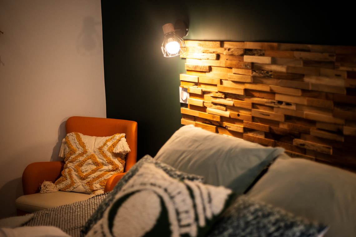 chambre pomme de pin -chambre chaleureuse